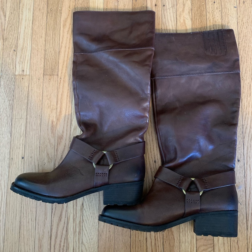9.5 Lucky Brand Brown Leather Boots